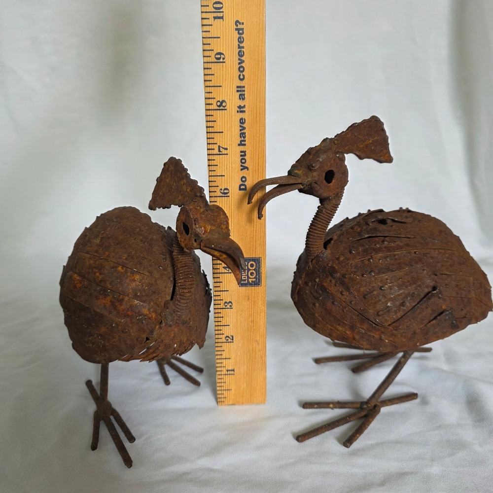 Brutalist-Style Rustic Welded Metal Bird Sculpture Set Folk Art Garden Statues - Picture 5 of 16